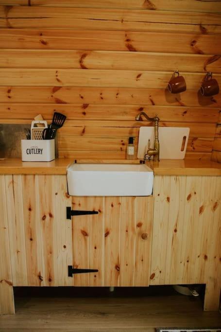 Apartamento Oak Special Winter Offers - Hot Tub & Log Burner Barmouth Exterior foto